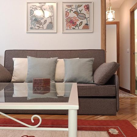 Apartamento Zona Camelias Vigo Bagian luar foto